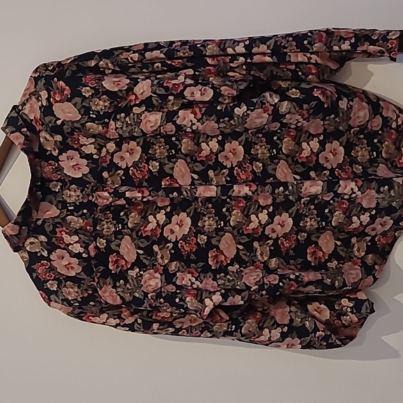 VINTAGE Romantic floral Blouse - Picture 8 of 8